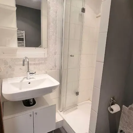 A01-002 * Heiligenhafen